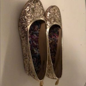Gold sequin flats